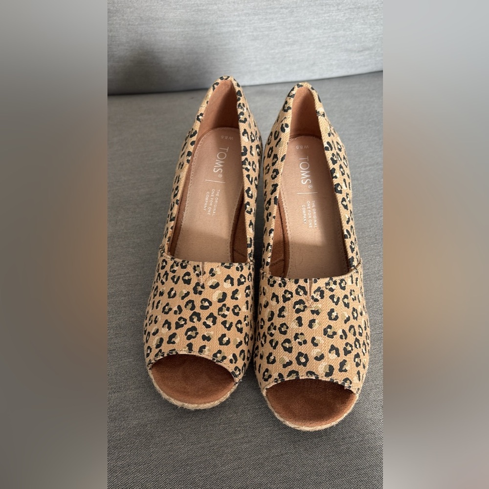 Toms Wedges Heels leopard Espadrilles jute‎ peep toe 8.5 canvas